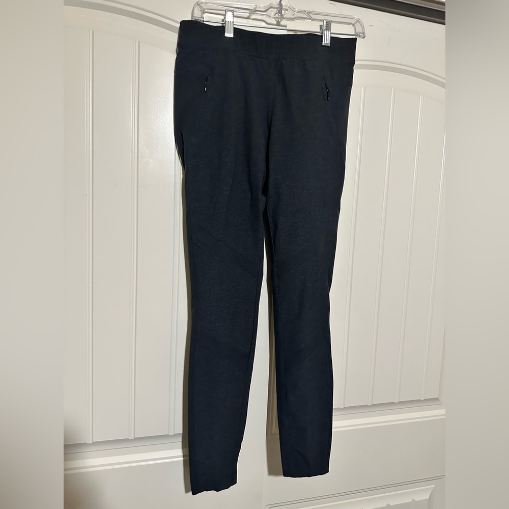 KUHL Weekender tight xs NWOT